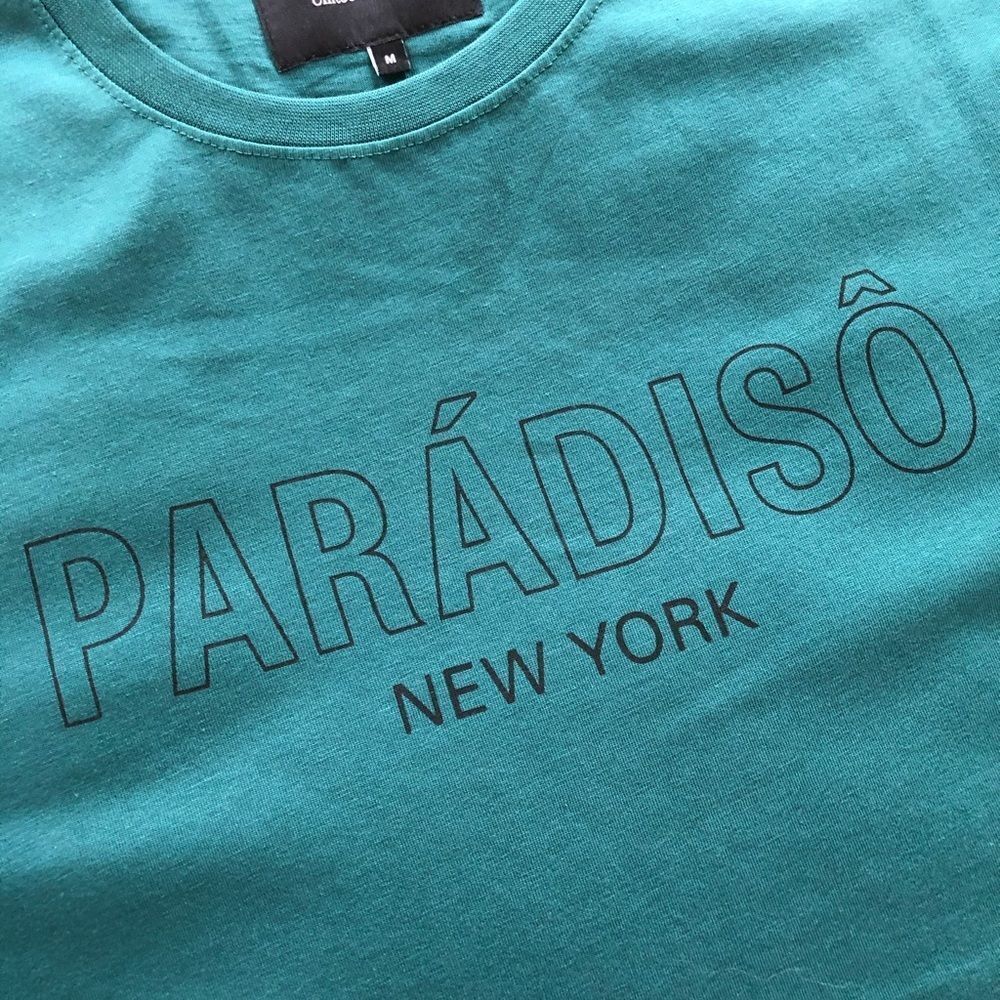 United Paradiso New York TShirt Teal NWOT M